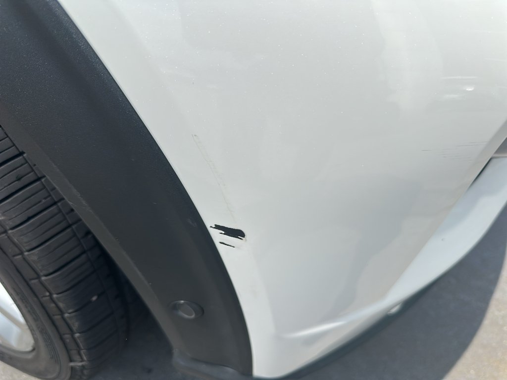 Used 2022 Star White Metallic Tri-Coat Ford Platinum image 3