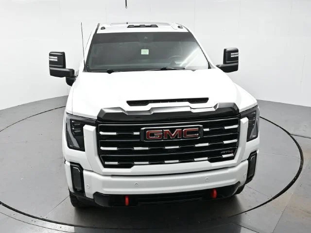 Used 2024 Summit White GMC AT4 image 33