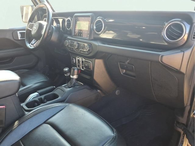 Used 2022 Black Jeep Sahara Altitude 4x4 image 22