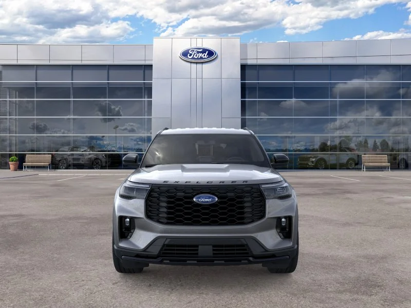 New 2026 Carbonized Gray Metallic Ford ST-Line image 6