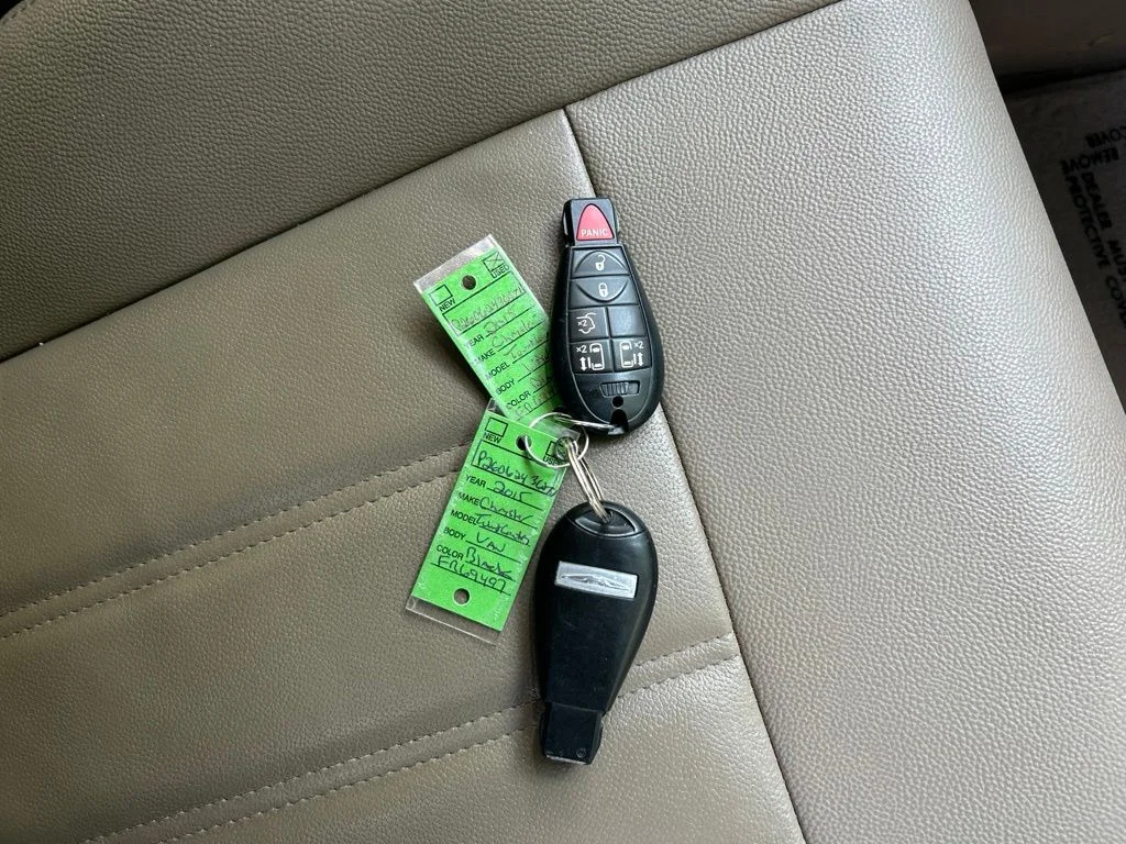 Used 2015 Black Chrysler Touring image 30