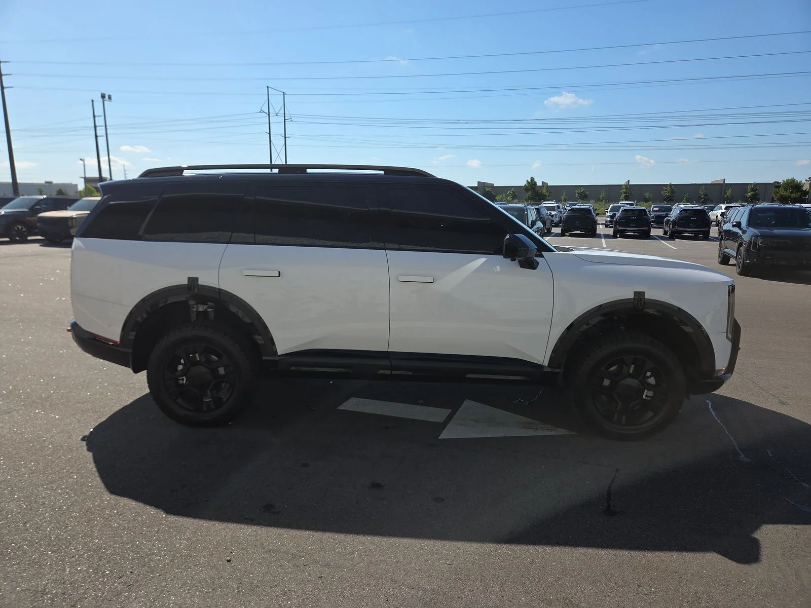 New 2027 Glacial White Pearl Kia X-PRO SX image 6