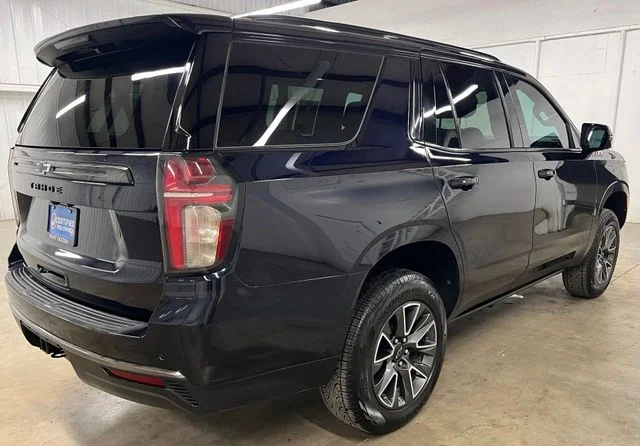 Used 2022 Blue Chevrolet Z71 image 6