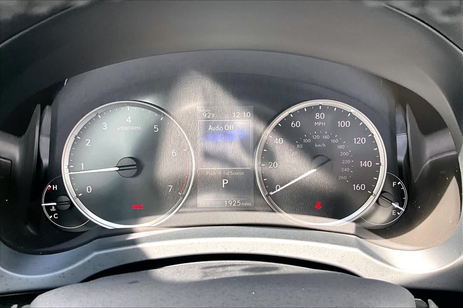 Used 2025 Matador Red Mica Lexus  image 24
