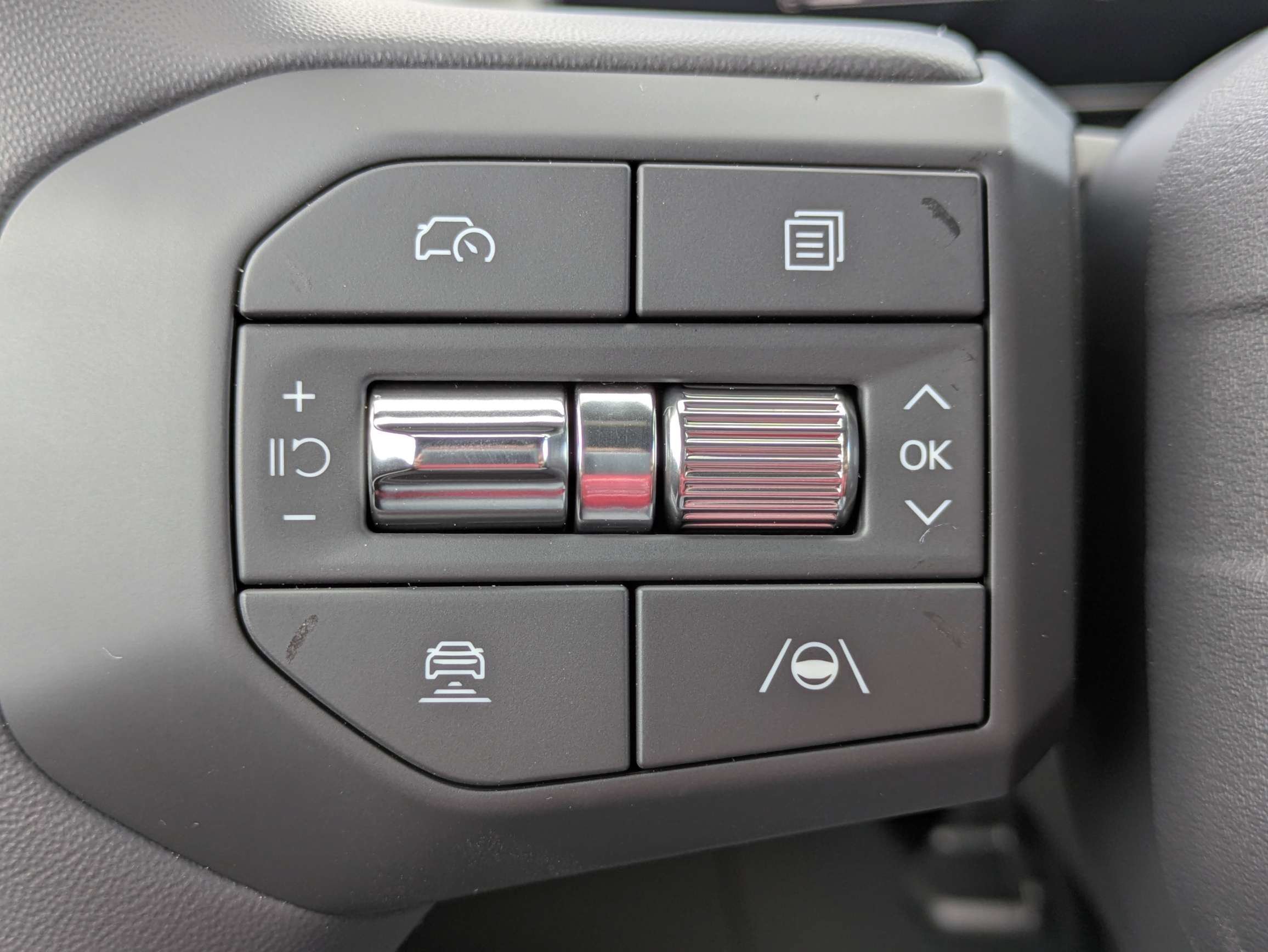 New 2027 Iceberg Green Kia X-Line S image 7