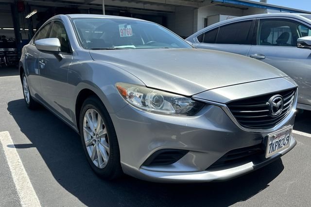 Used 2015 Snowflake White Pearl Mica Mazda i Sport image 2