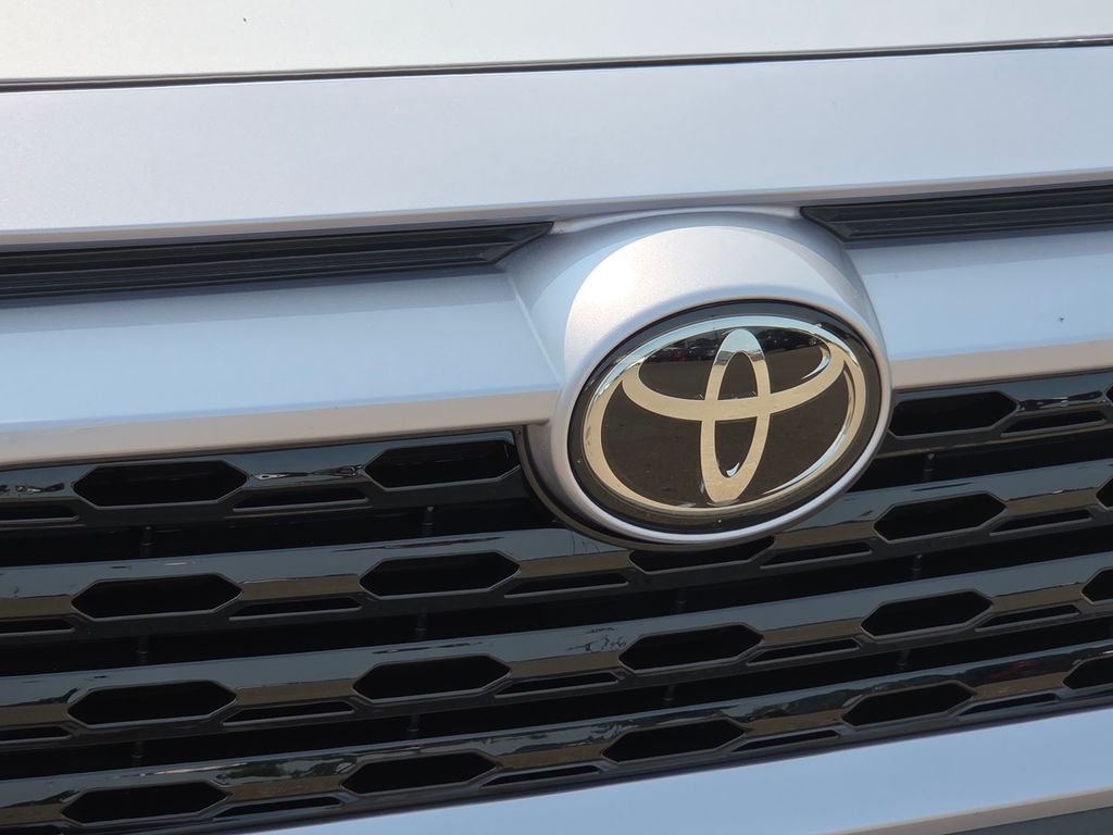 Used 2023 Silver Toyota XLE image 13