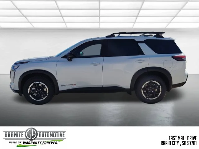 New 2026 Everest White Pearl TriCoat Nissan Rock Creek® image 2