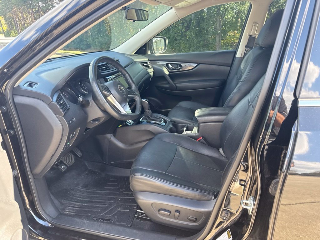 Used 2018 Black Nissan SV image 22