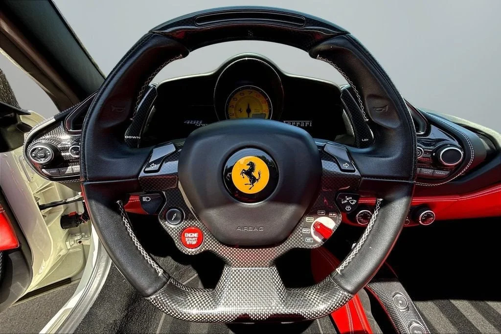 Certified Used 2019 Bianco Avus Ferrari  image 9