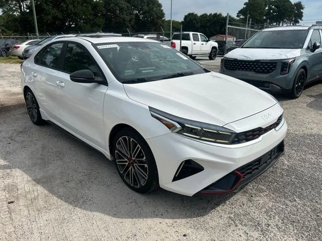 Used 2023 White Kia GT image 1