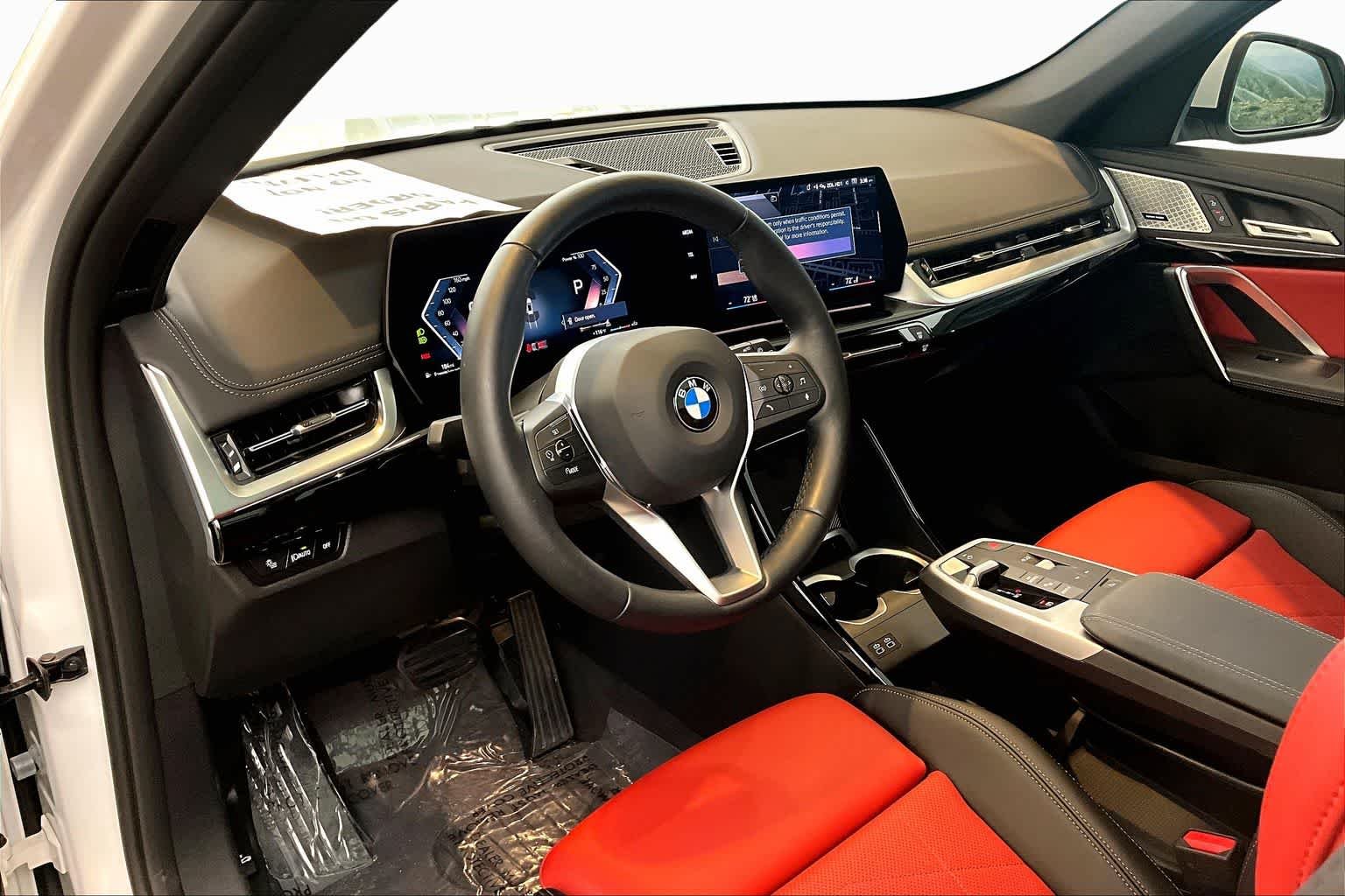 Used 2025 Alpine White BMW xDrive28i image 35