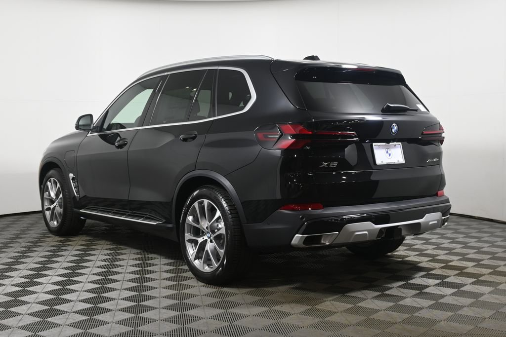 New 2026 Black Sapphire Metallic BMW xDrive50e image 5