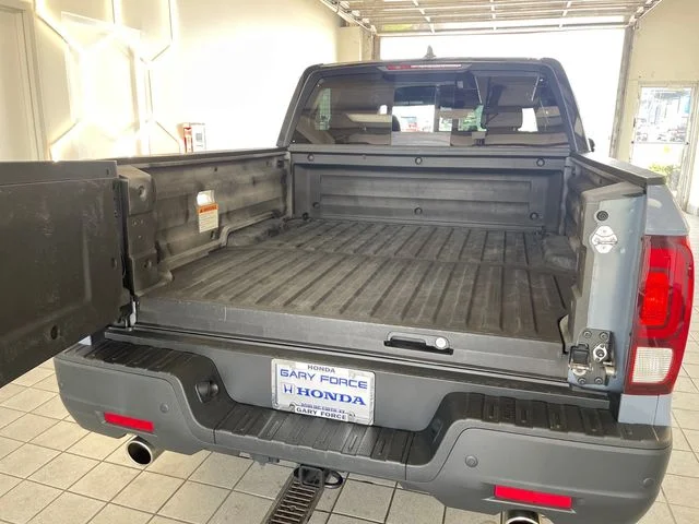 2023 Honda Ridgeline Black Edition - Photo 23