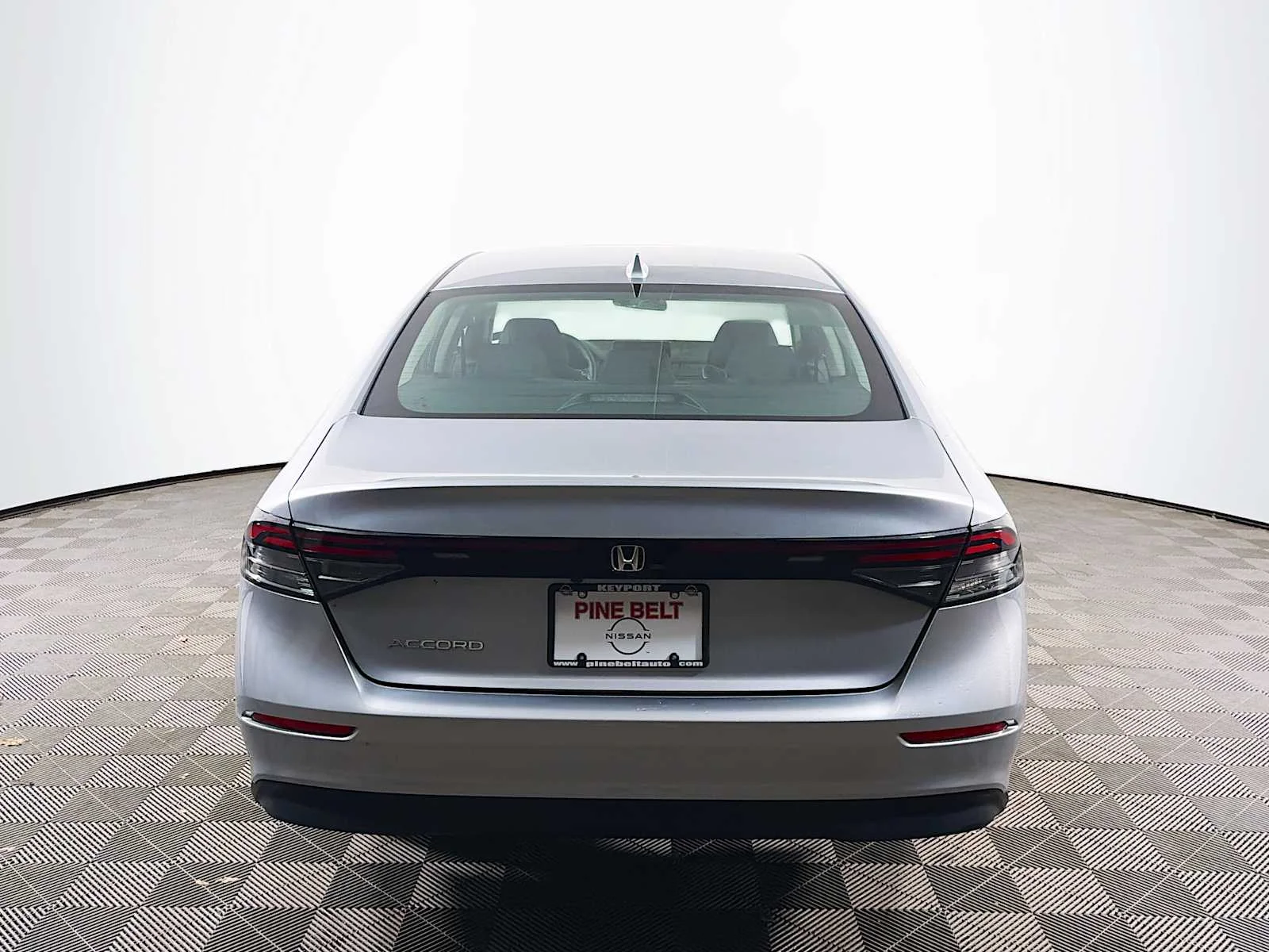 Used 2023 Lunar Silver Metallic Honda EX image 5