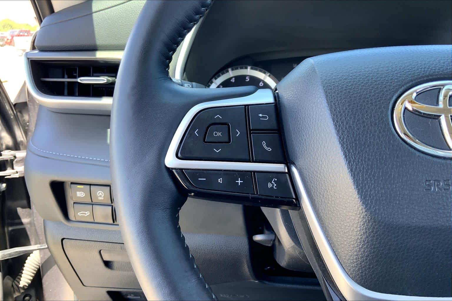 Used 2024 Magnetic Gray Metallic Toyota XLE image 23