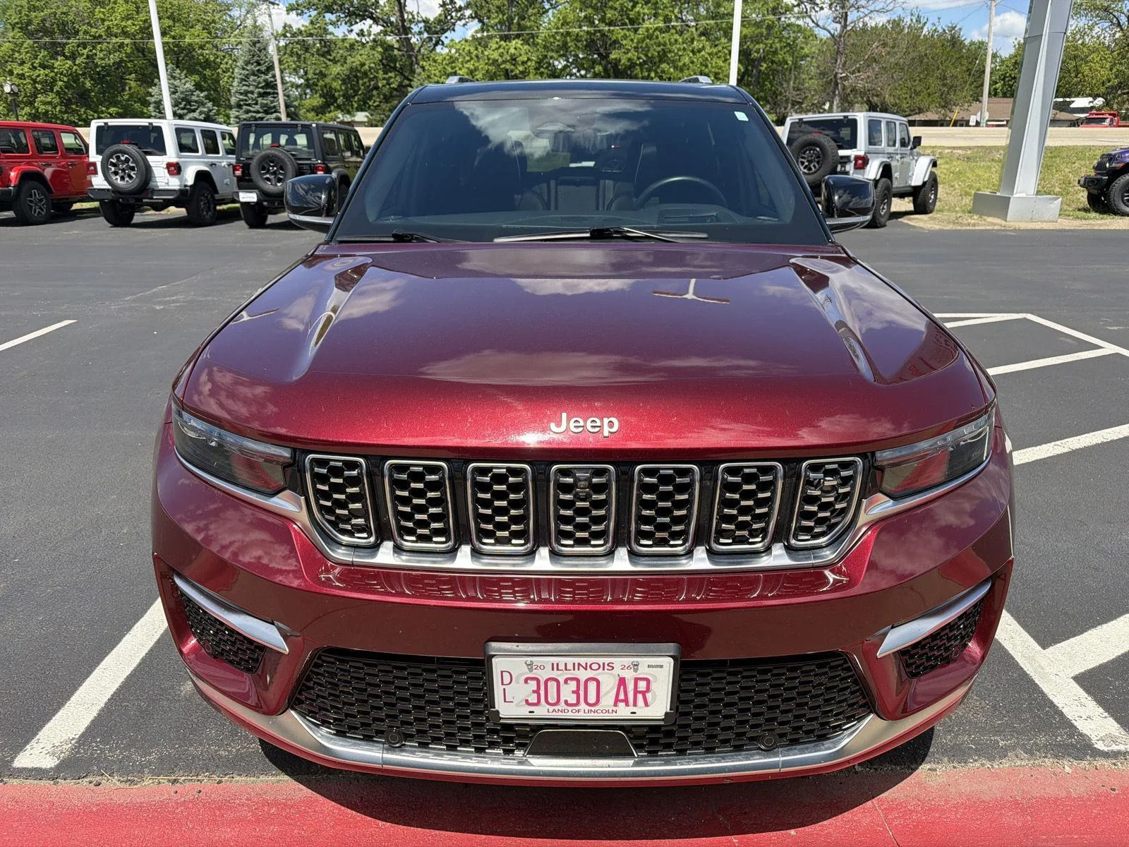 Used 2023 Velvet Red Pearlcoat Jeep Summit image 4