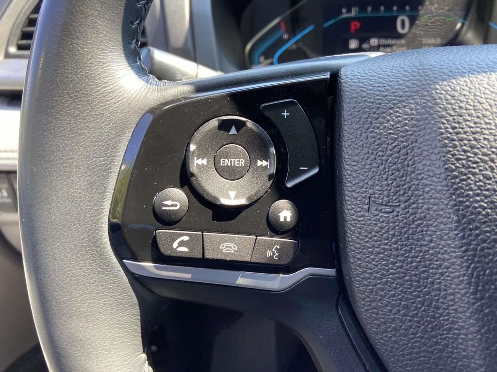 Used 2018  Honda Touring image 33