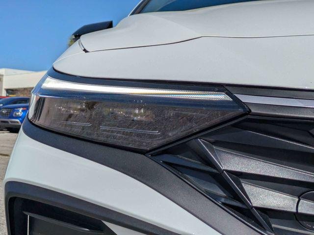 New 2026 White Hyundai SEL Sport image 9