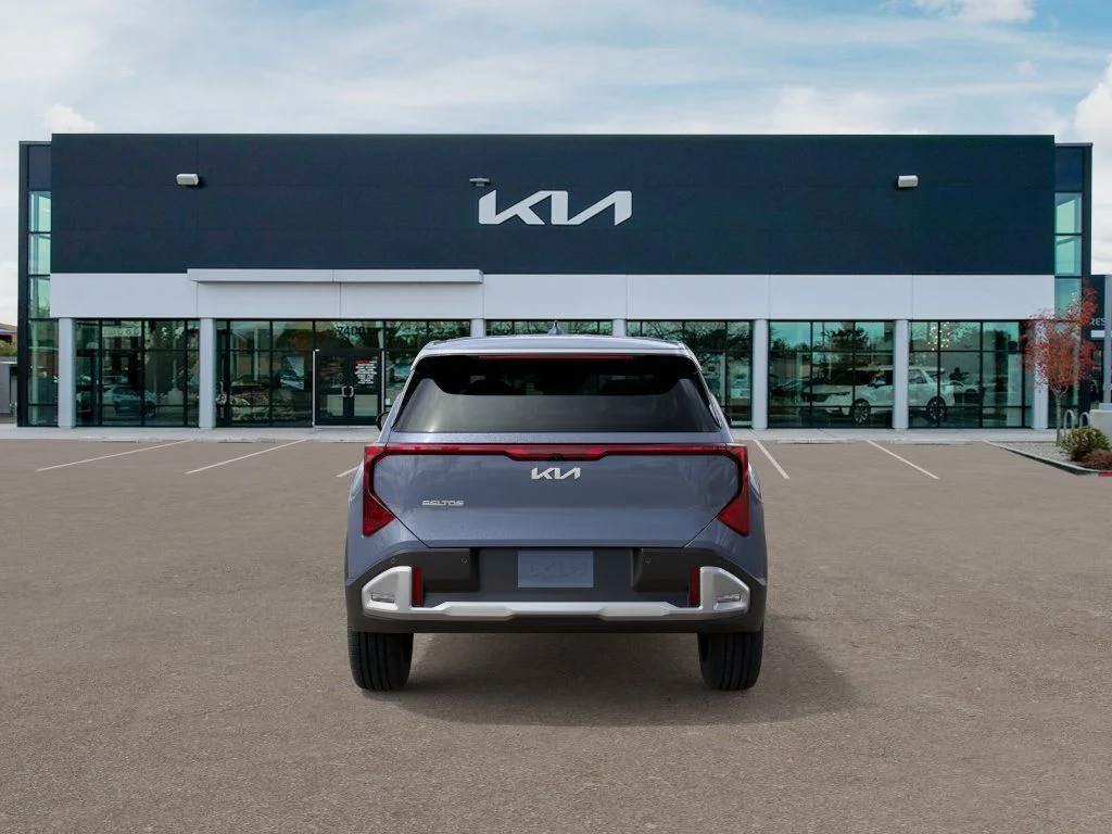 New 2027 Gray Kia S image 5