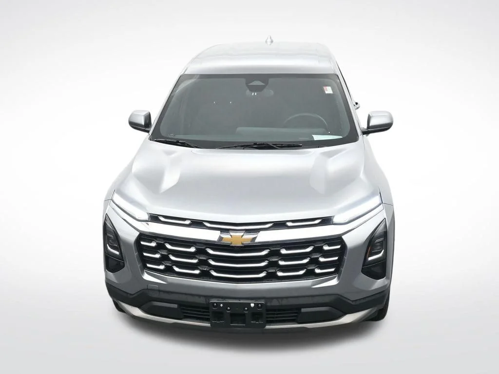 Used 2025 Gray Chevrolet LT image 22