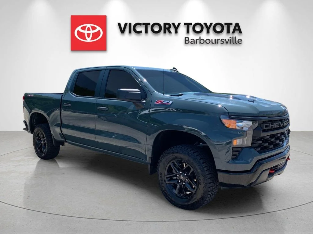 Used 2025 Gray Chevrolet Custom Trail Boss image 5