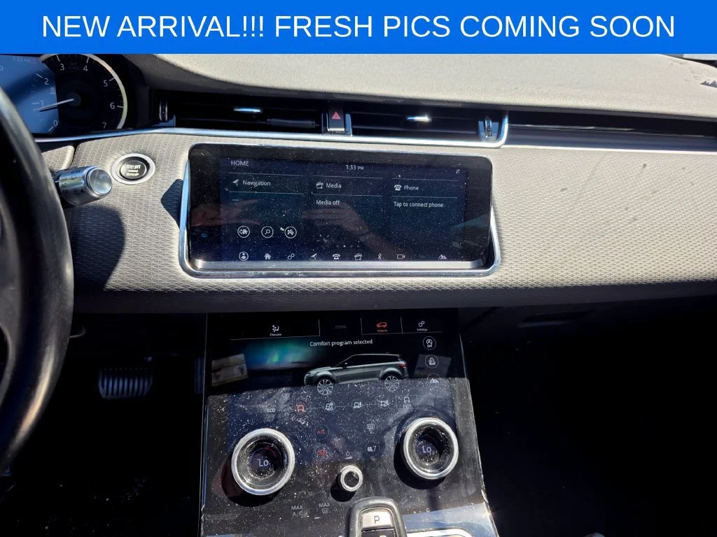 Used 2020 Black Land Rover S image 9