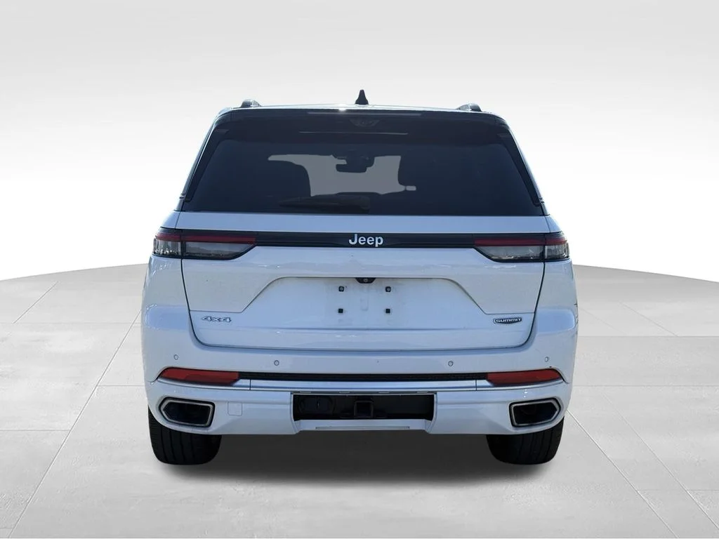Used 2022 White Jeep Summit Reserve image 27