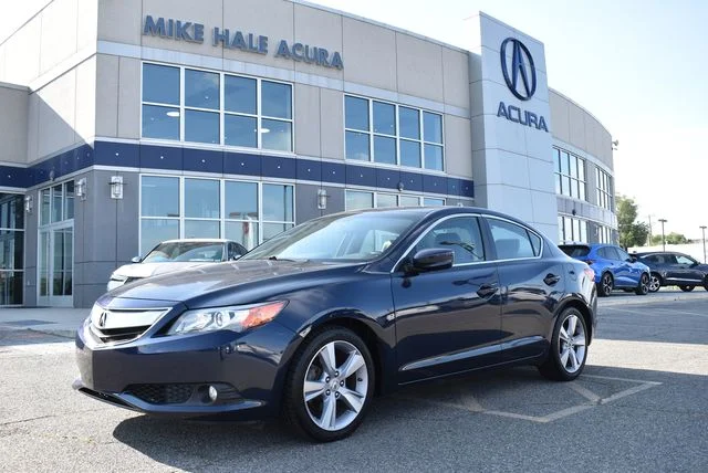 2013 Acura ILX 2.4 Premium's photo
