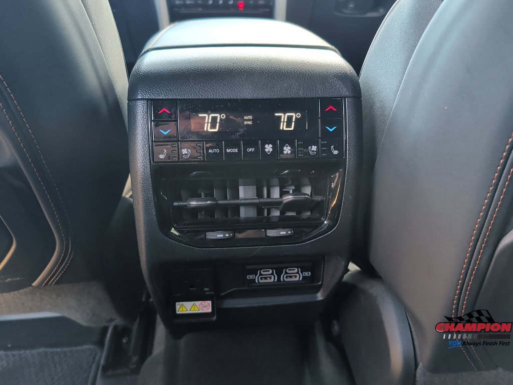 Used 2023 Black Jeep Summit image 36