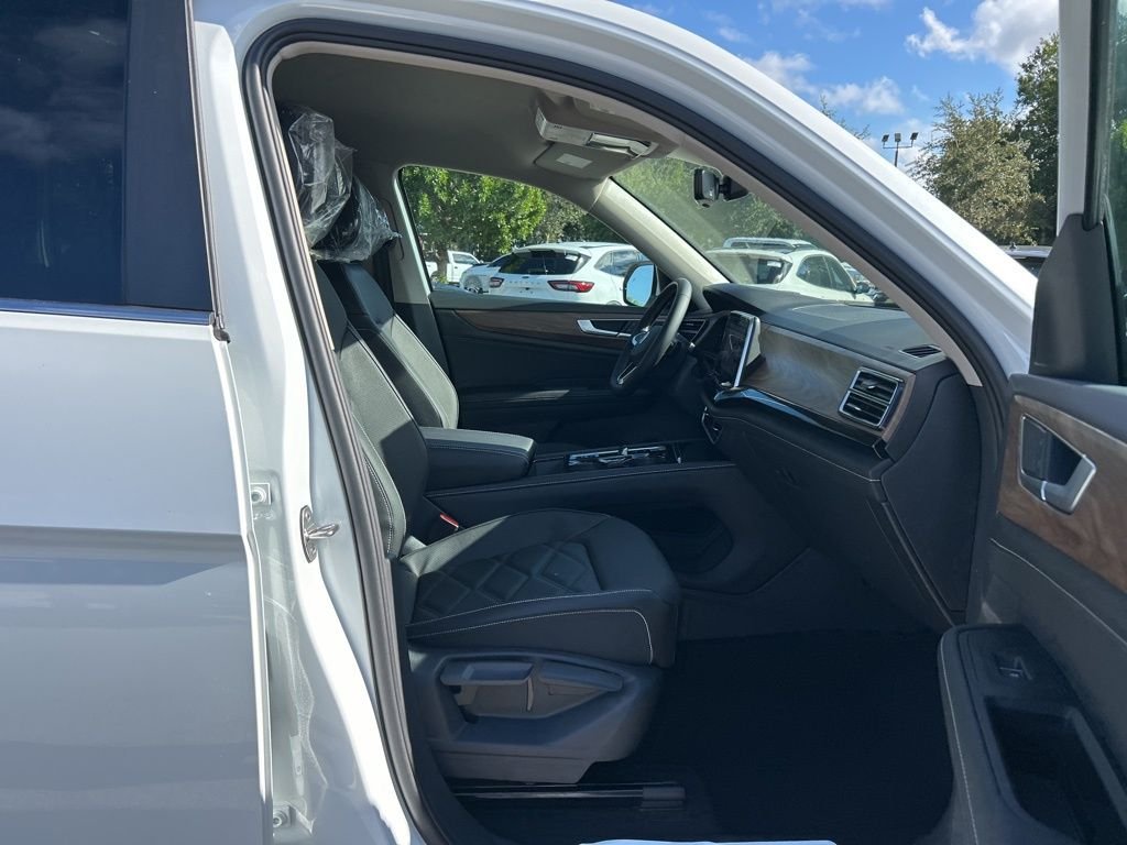 2026 Volkswagen Atlas SE w/Tech - Photo 36