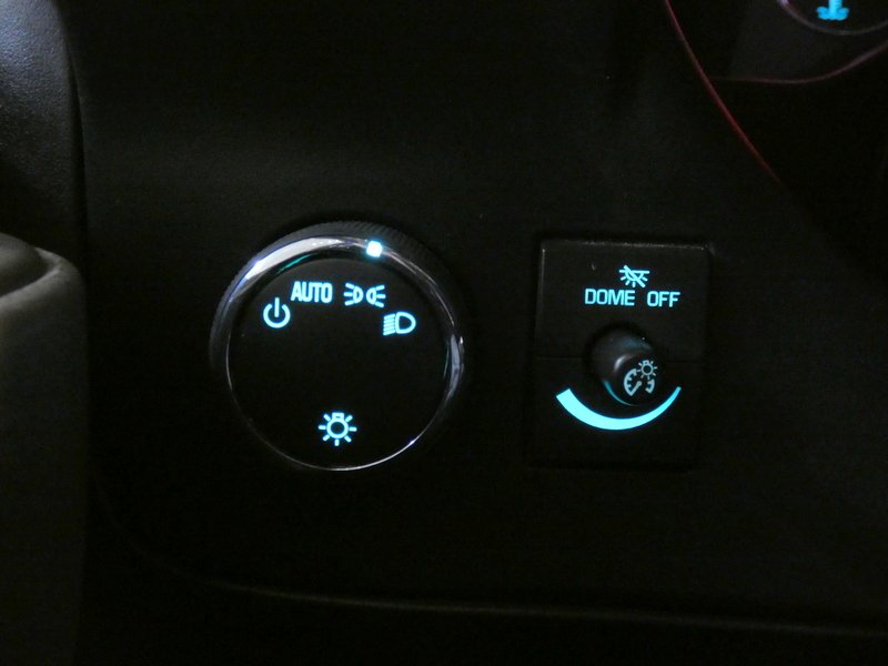 Used 2023 SUMMIT WHITE Chevrolet RWD 2500 135" image 15