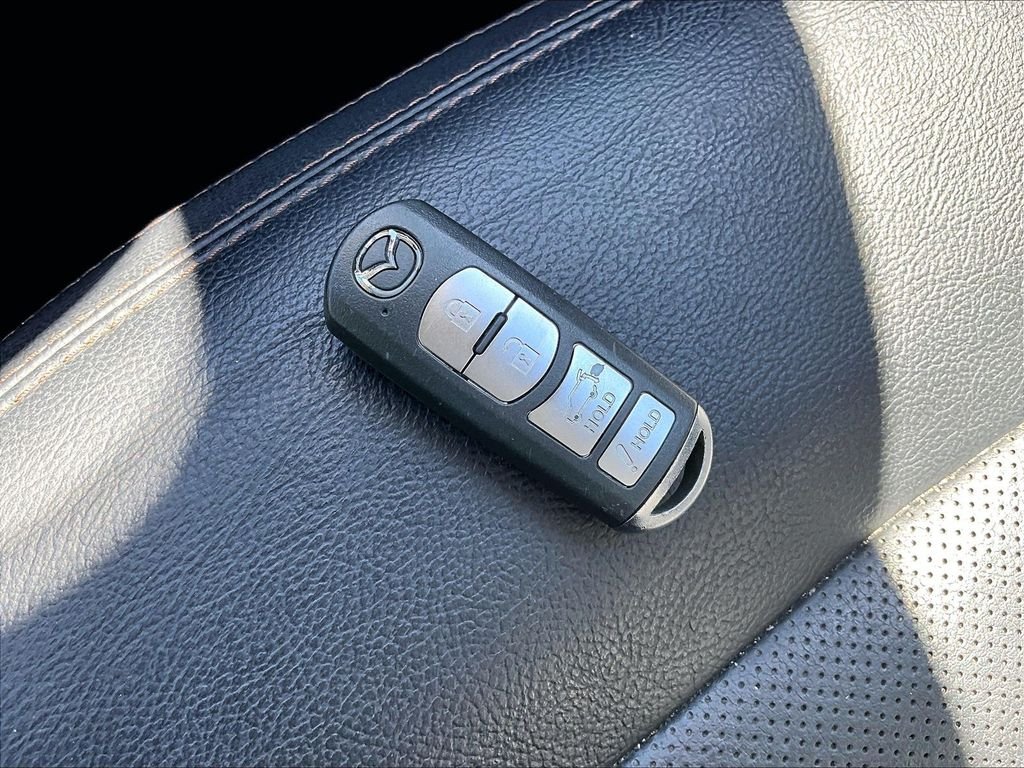 Used 2019 Blue Mazda Grand Touring image 30