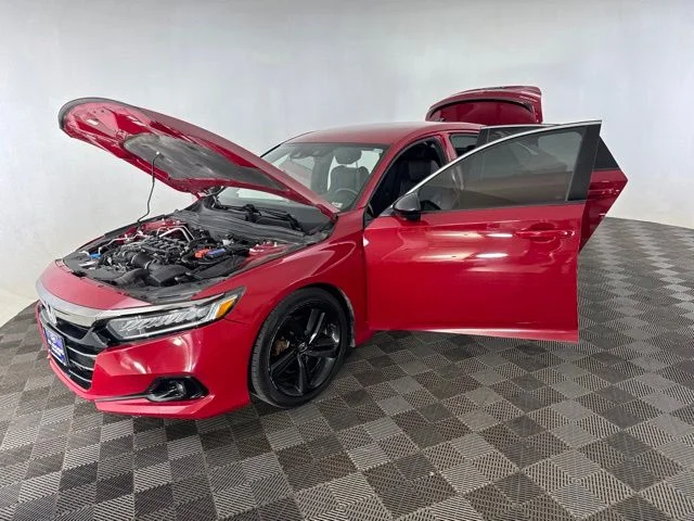 Used 2022  Honda Sport image 10