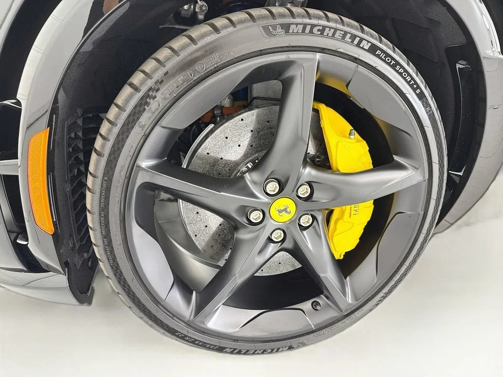 Used 2026 Nero Ferrari  image 29