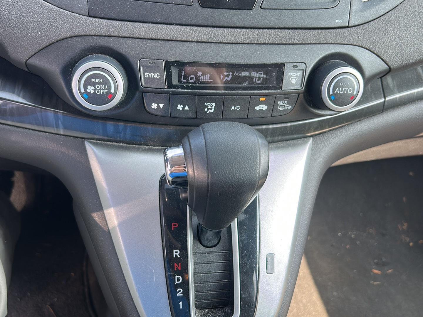 Used 2014 Twilight Blue Metallic Honda EX-L image 13