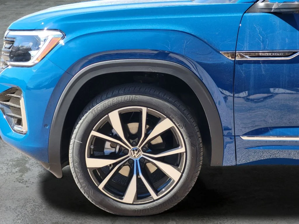 2025 Volkswagen Atlas Cross Sport SEL Premium R-LINE - Photo 20