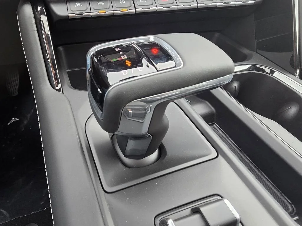 2026 GMC Sierra 1500 AT4X - Photo 26
