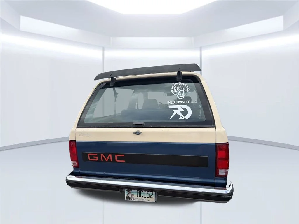 Used 1989 Blue GMC Base image 14