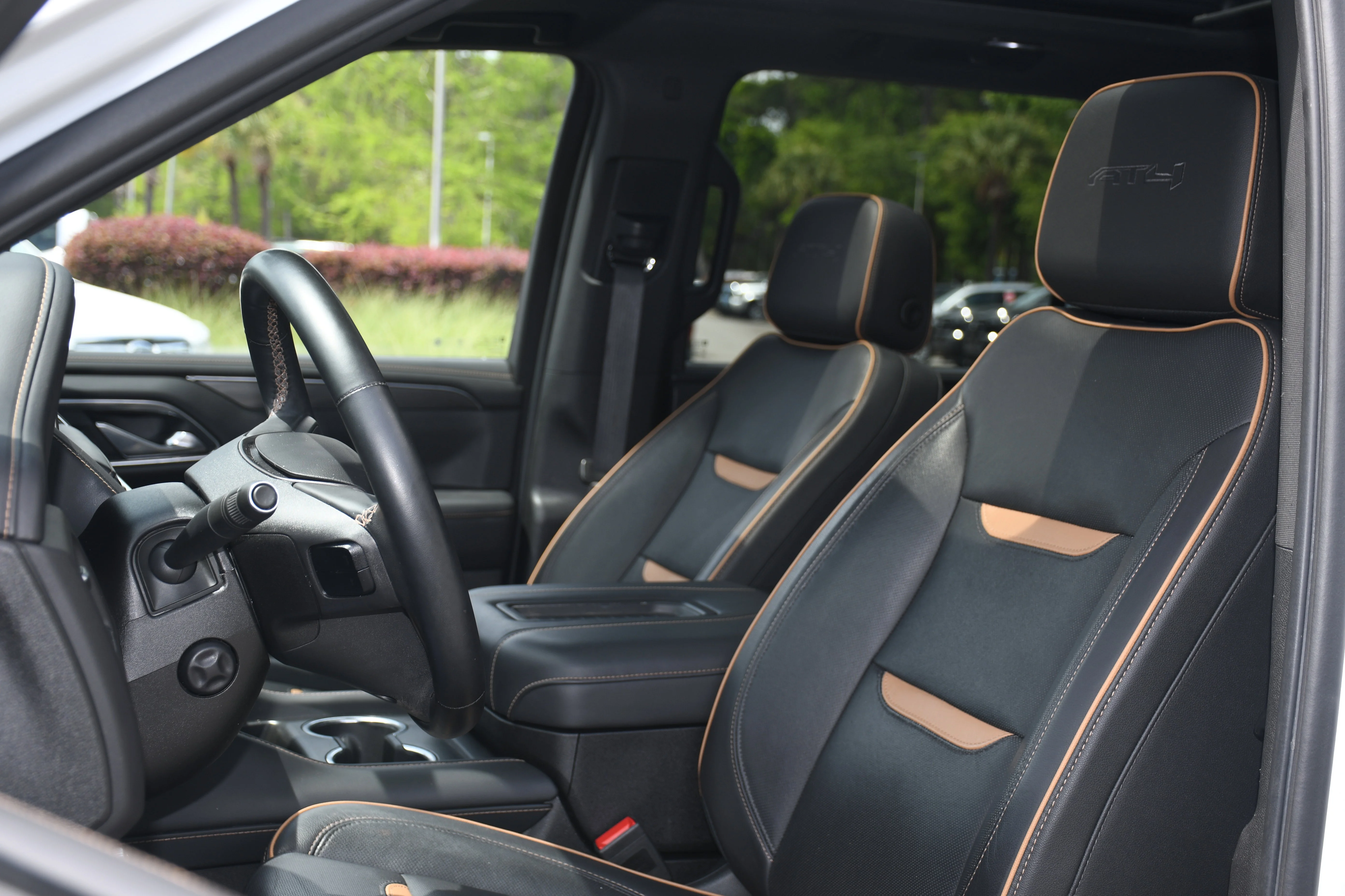 2023 GMC Yukon XL AT4 - Photo 12