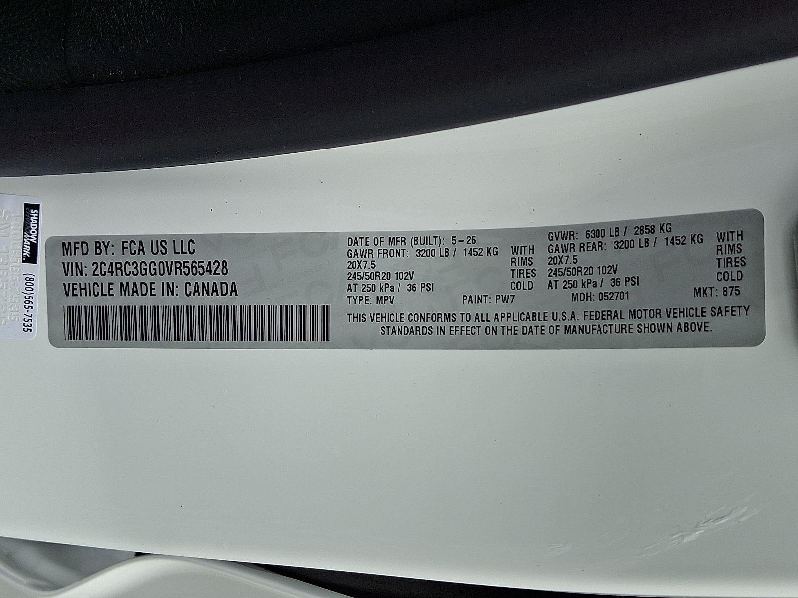 New 2027 Bright White Clear-Coat Exterior Paint Chrysler Limited image 19