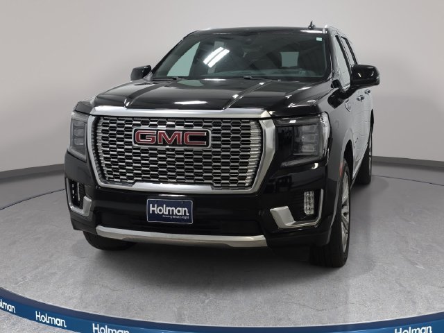 Used 2021 Black GMC Denali image 3