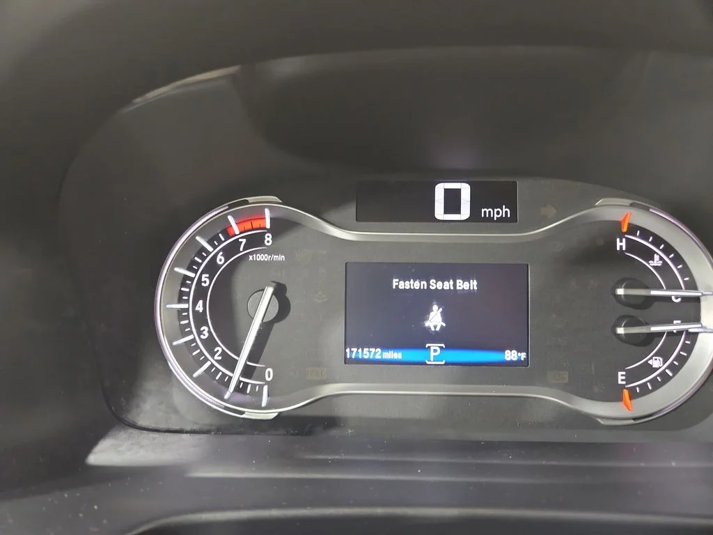 Used 2017 White Honda EX-L image 15