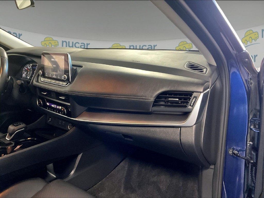 Used 2024 Blue Nissan SV image 13