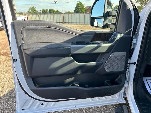New 2026 Oxford White Ford Lariat image 61