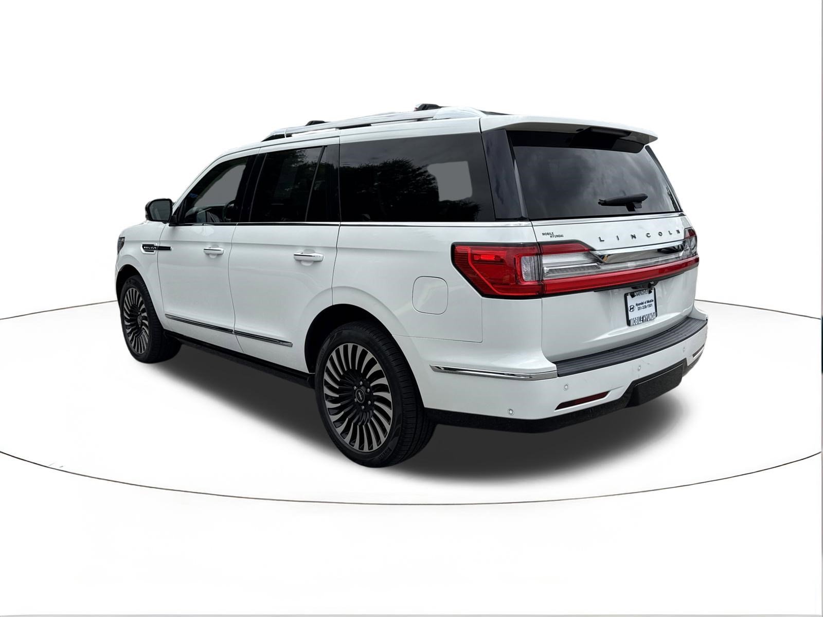 Used 2021 Pristine White Lincoln Black Label image 5