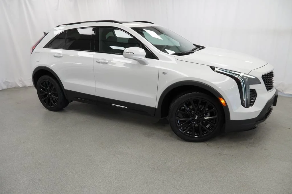 Used 2023 Crystal White Tricoat Cadillac Sport image 39