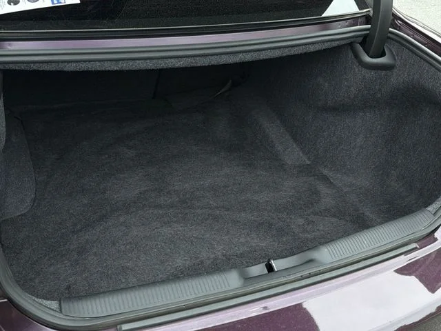 Used 2022 Purple Dodge R/T Scat Pack image 40