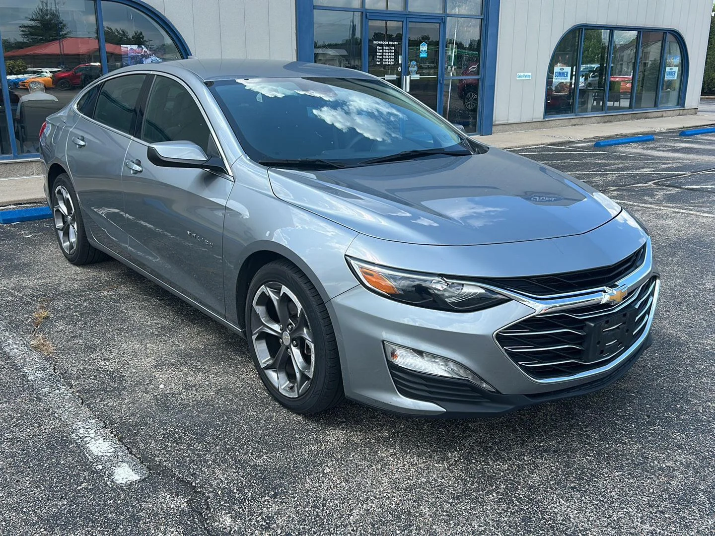 Used 2024 Sterling Gray Metallic Chevrolet LT image 20