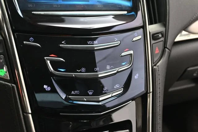 Used 2015 BLACK RAVEN Cadillac Luxury RWD image 18